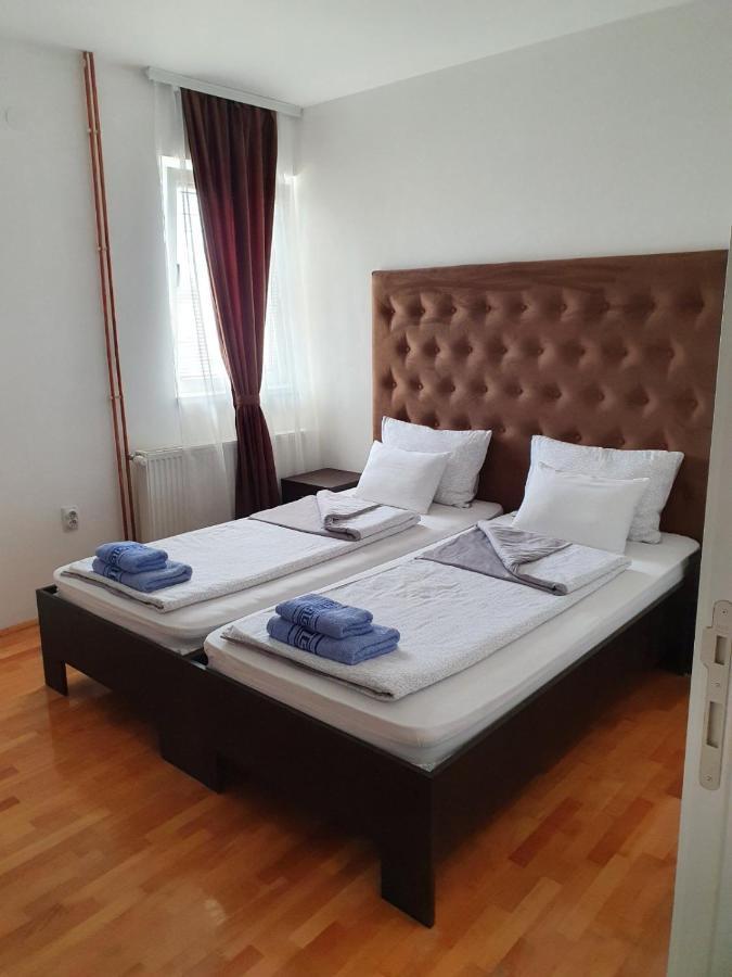 Family Apartments Zaječar Buitenkant foto